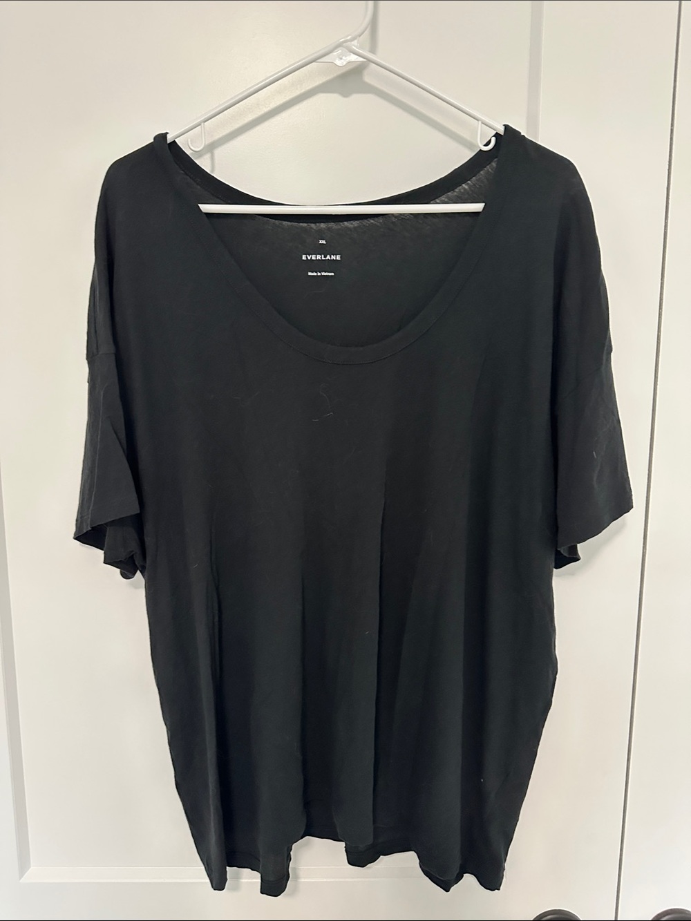 Everlane Air Black Scoop Neck Short Sleeve Tee